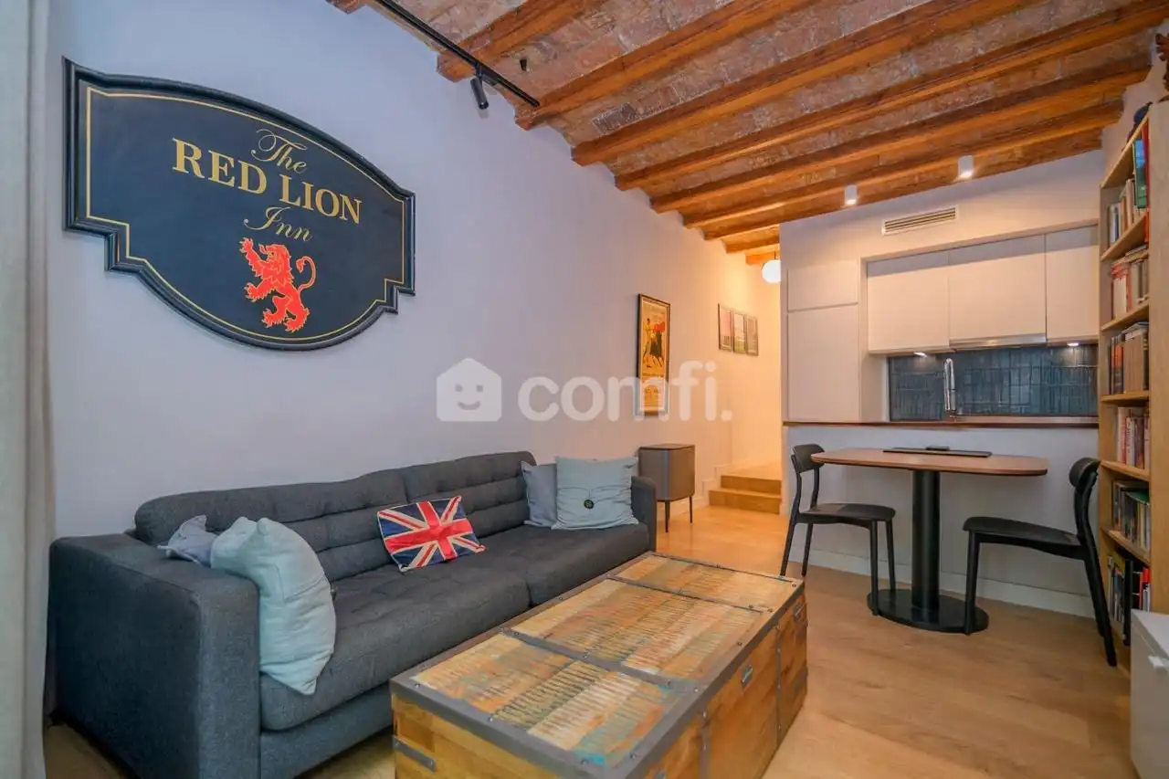 Appartamento con terrazza in vendita a Carrer Portal Nou, imagen 5