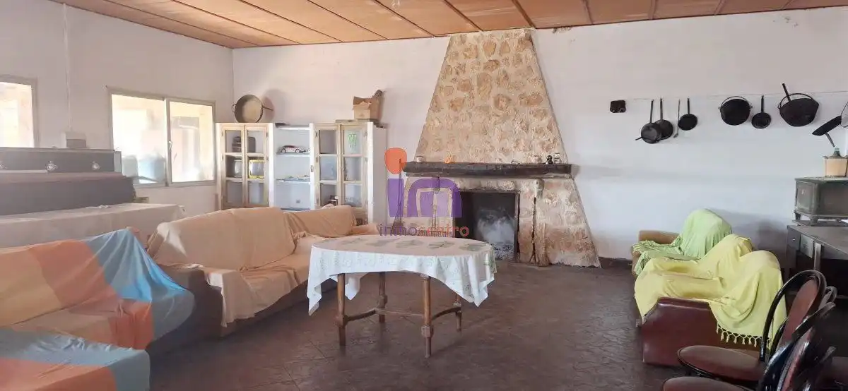Casa rústica en venda a Valdepeñas, imagen 3