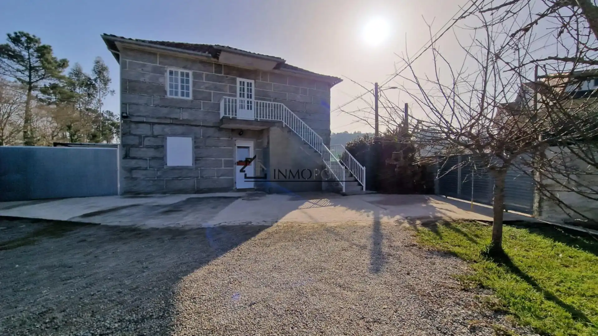 Vista exterior de Casa o xalet en venda en Pontevedra Capital  amb Jardí privat