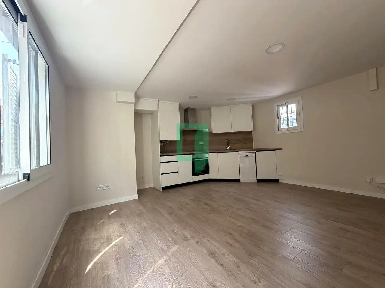 Dúplex en venda en Badalona amb Parquet i Terrassa