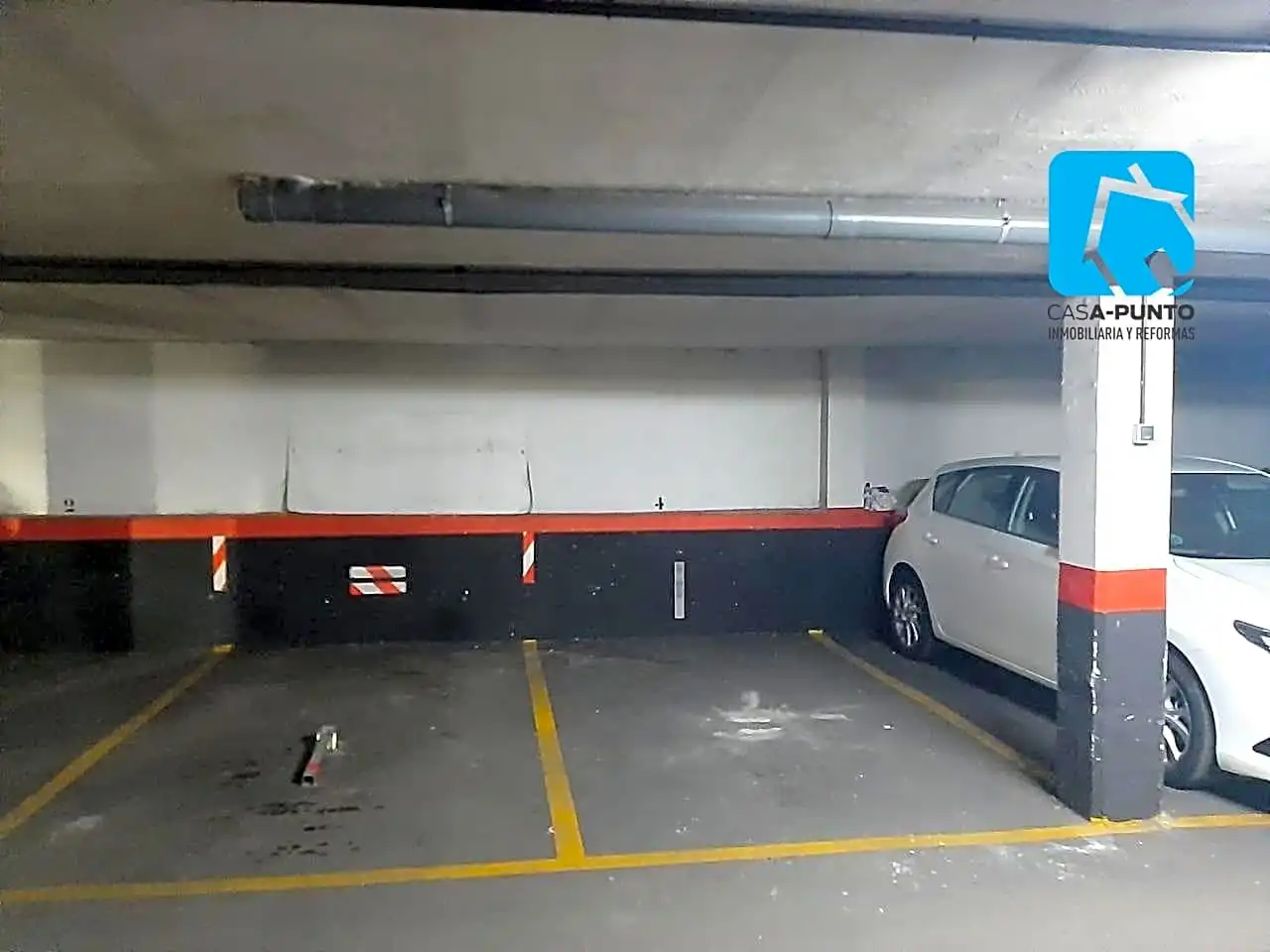 Aparcamiento en venta en De Saturnino Calleja 3, imagen 3