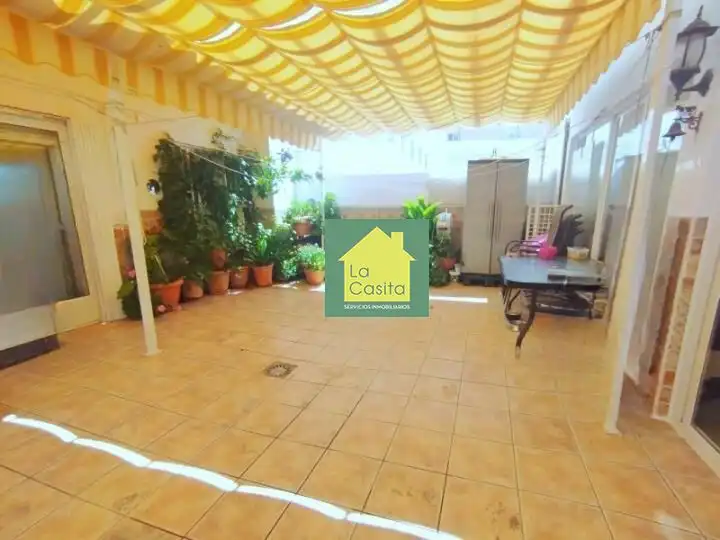 Jardín de Piso en venta en Albacete con Jardín privado, Terraza y Trastero