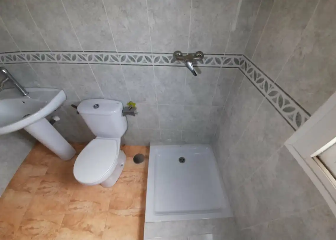 Habitatge en venda a C/ Lanchares, imagen 7