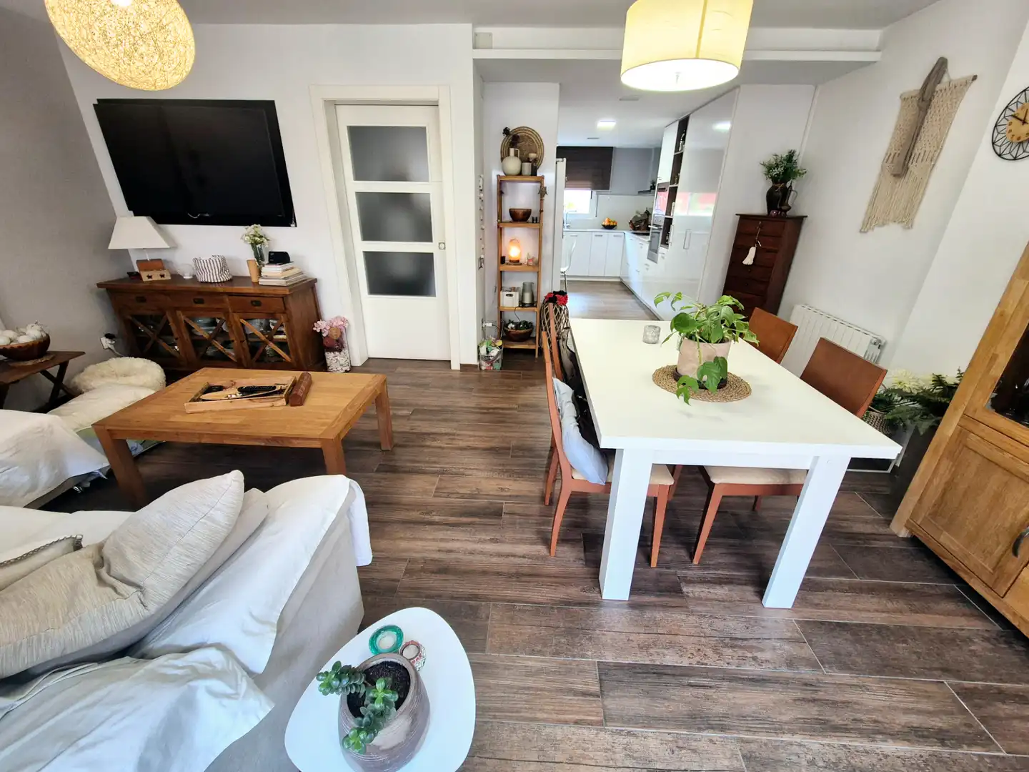 Sala de estar de Casa adosada en venta en Malgrat de Mar con Aire acondicionado, Calefacción y Jardín privado