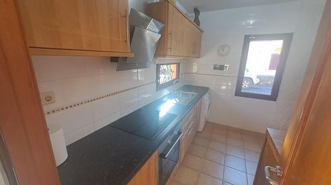 Foto 4 de Casa adosada en venta en Calle Calle Melindre, Corralejo, La Oliva