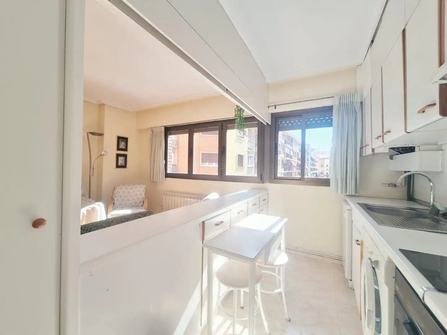 Flat with lift for sale in calle san antonio mª claret 62, zaragoza, imagen 2