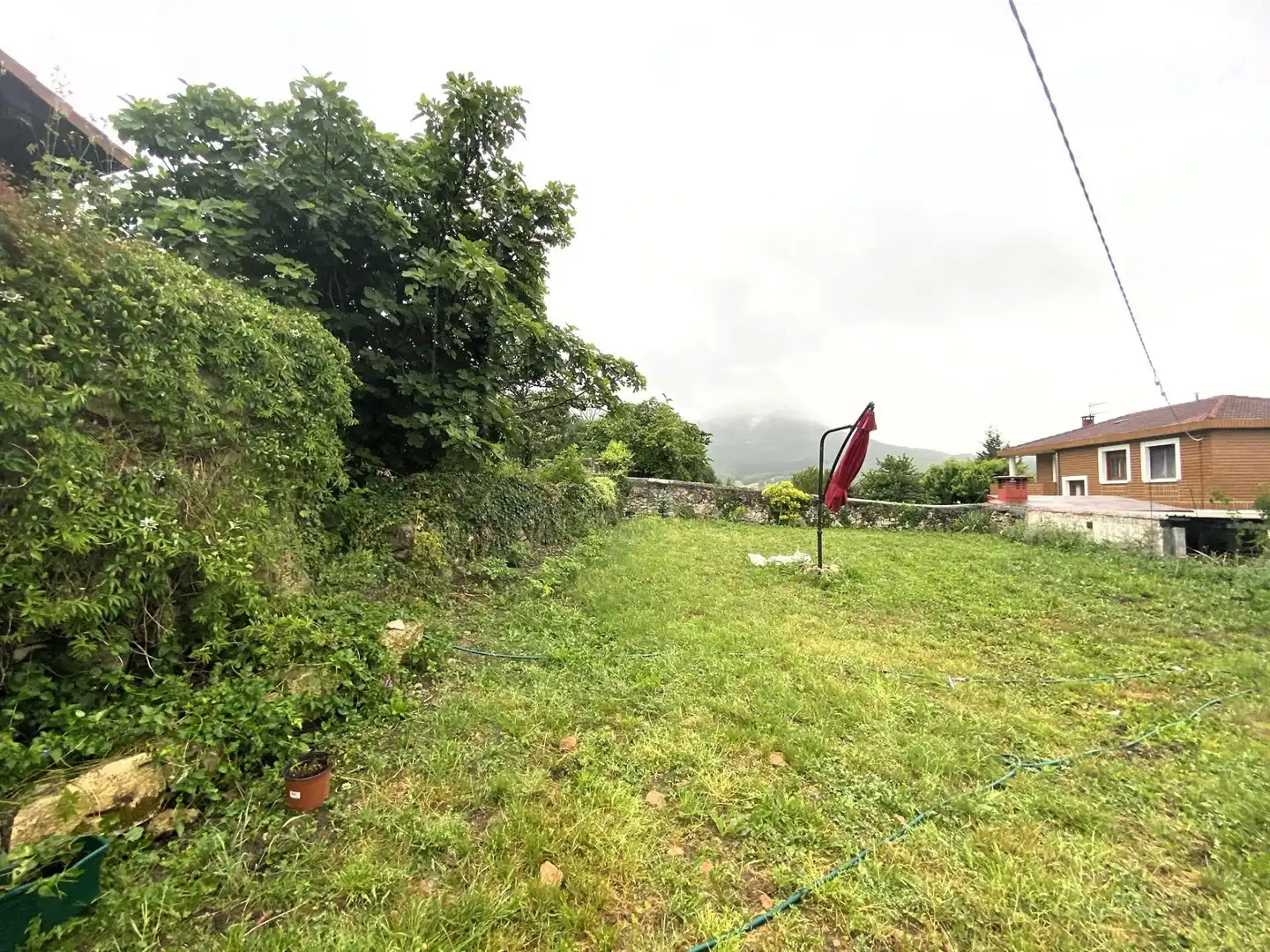 Casa o xalet en venda en Valle de Mena amb Jardí privat