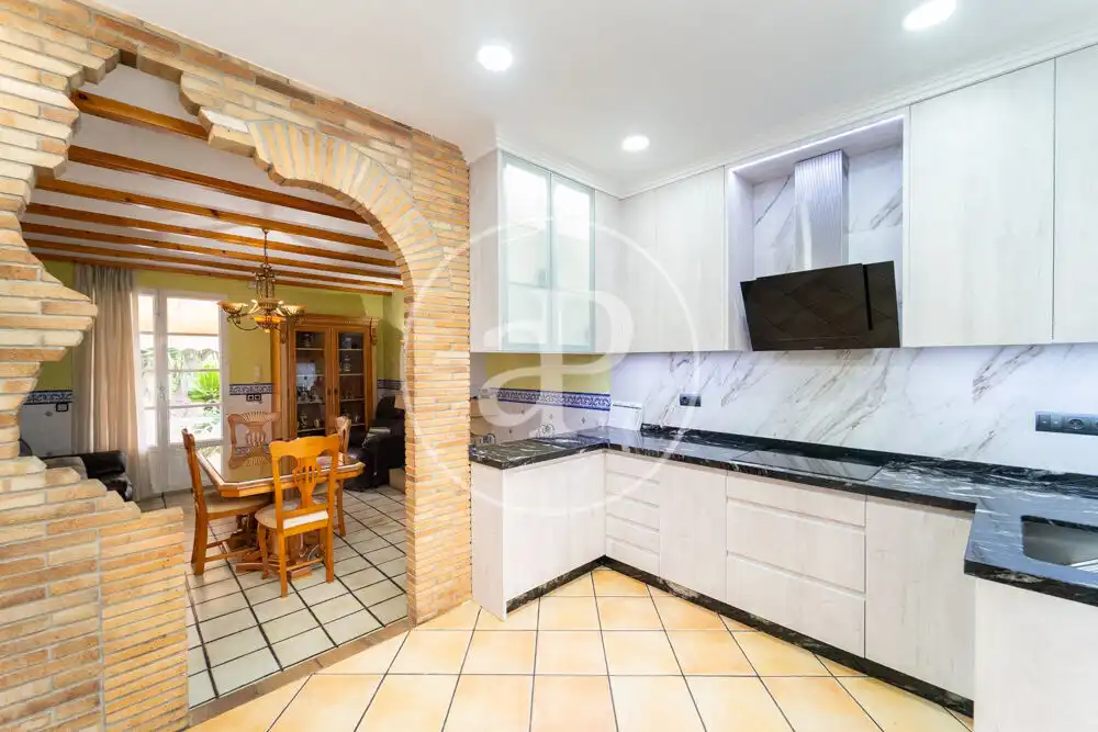 Kitchen of Houses for sale in San Vicente del Raspeig / Sant Vicent del Raspeig  with Air Conditioner, Heating and Private garden