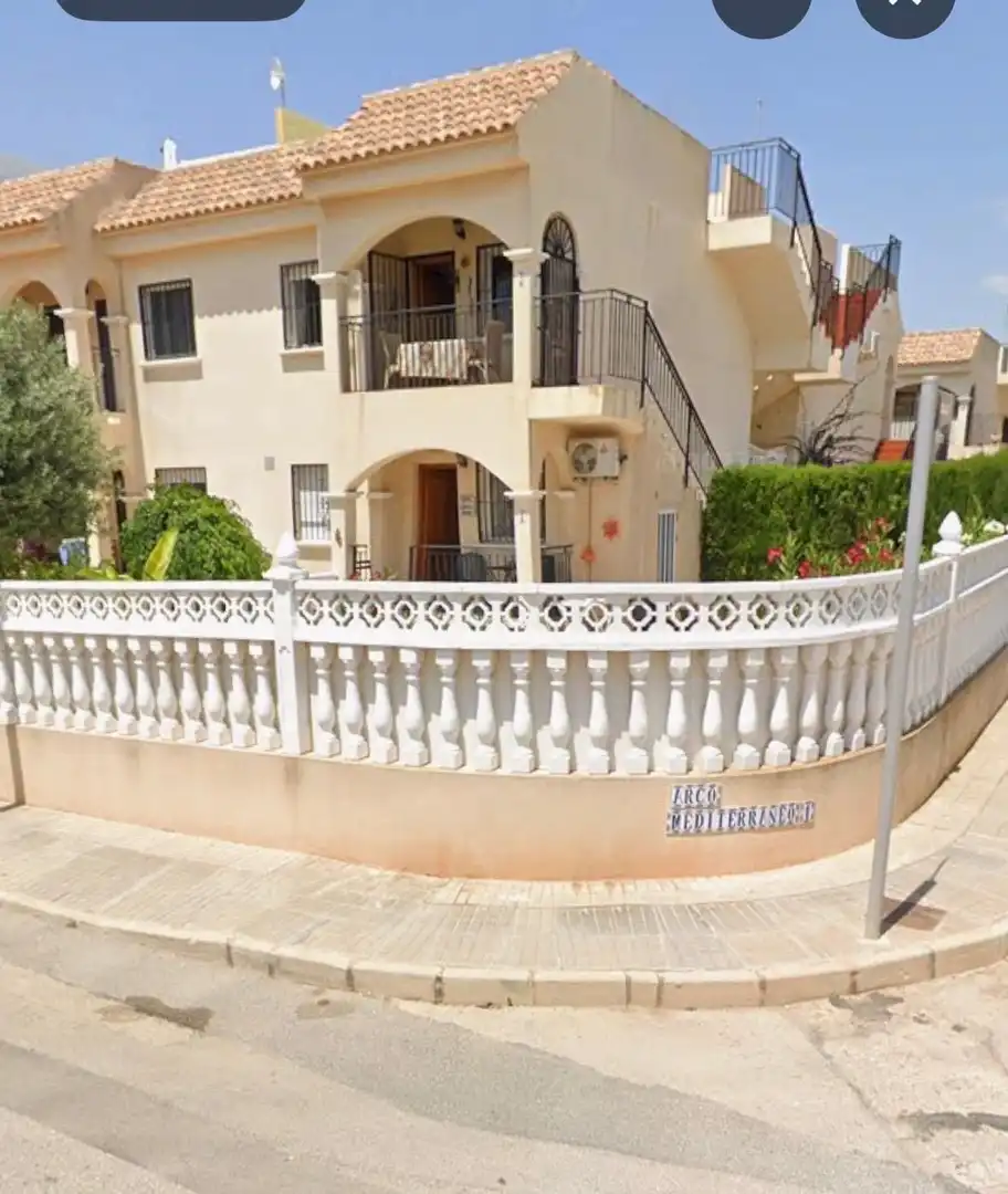 Terrassa de Casa o xalet en venda en Orihuela amb Aire condicionat, Calefacció i Jardí privat