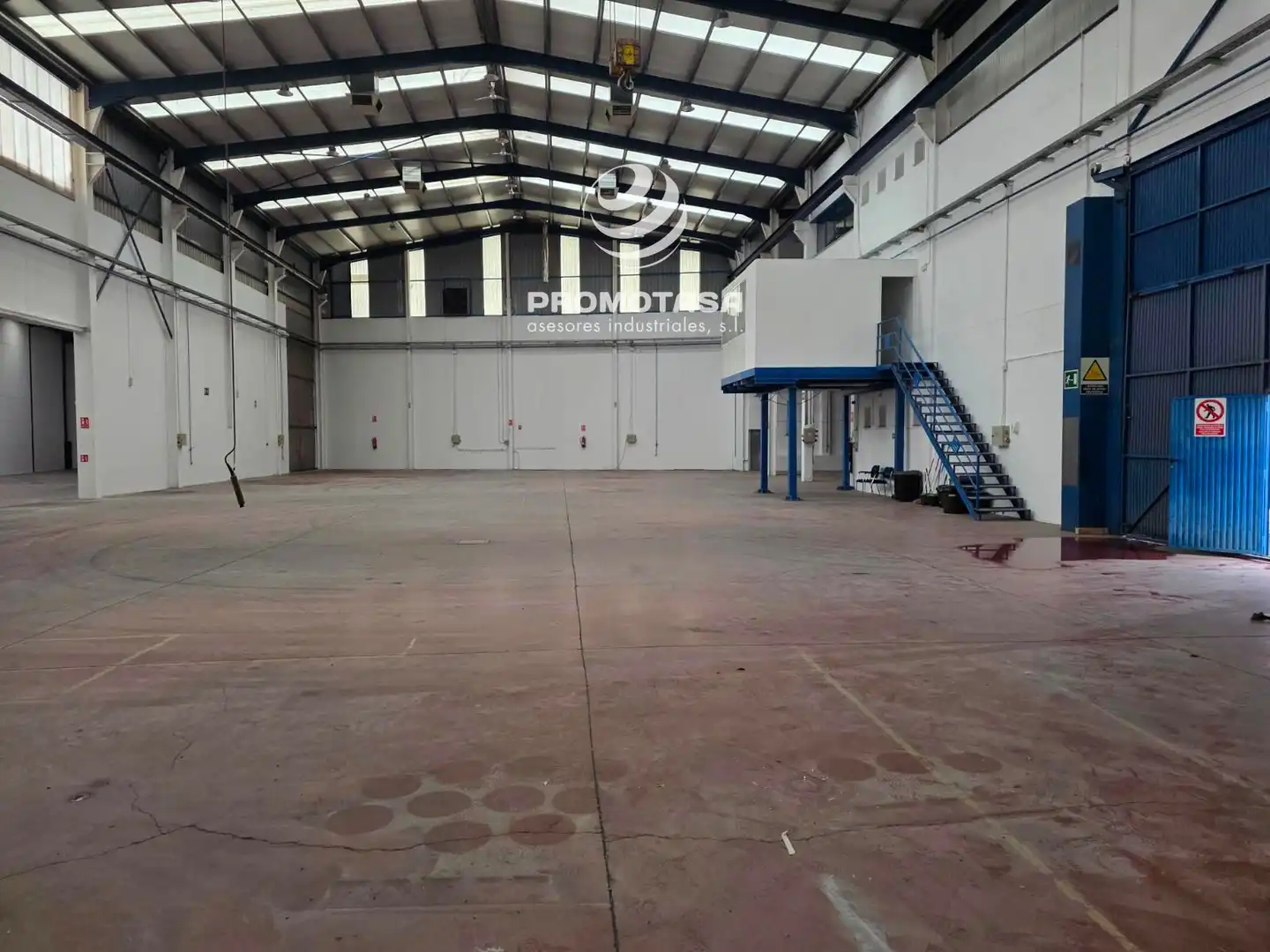Nave industrial de alquiler en Arganda del Rey con Calefacción