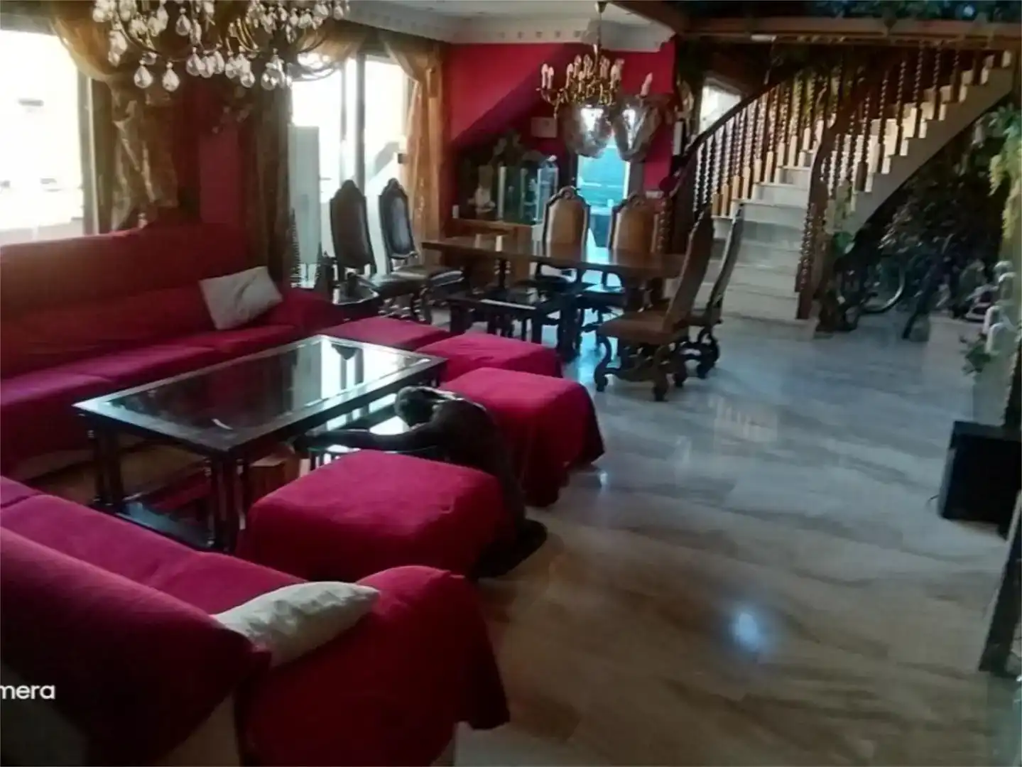 Comedor de Dúplex para compartir en Valladolid con Aire acondicionado, Jardín privado y Parquet