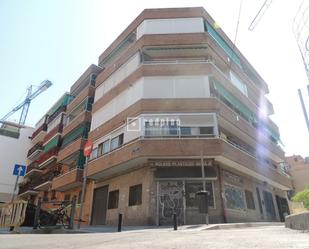 Vista exterior de Pis en venda en  Madrid Capital amb Calefacció, Parquet i Terrassa