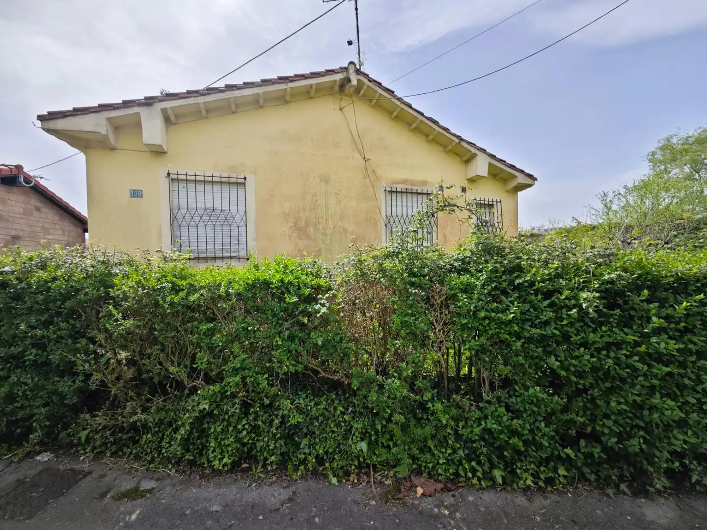 Exterior view of Houses for sale in Torrelavega 