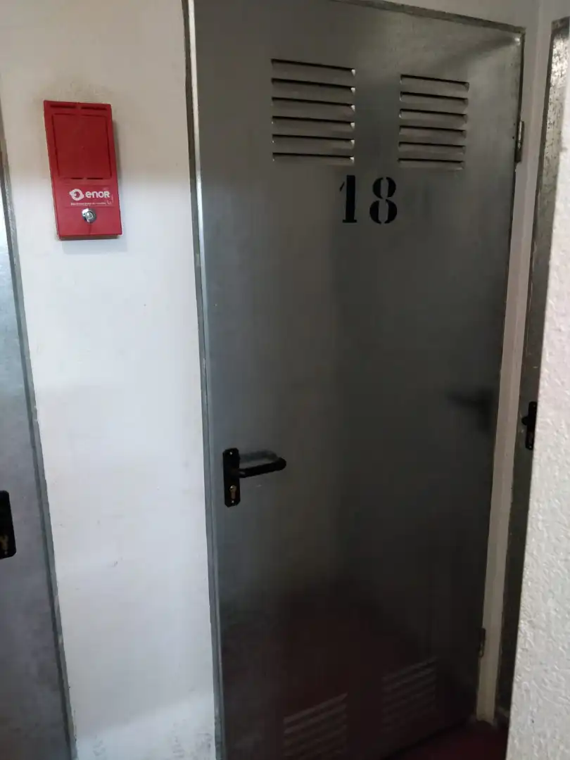 Piso con ascensor en alquiler en Santa Comba, imagen 20