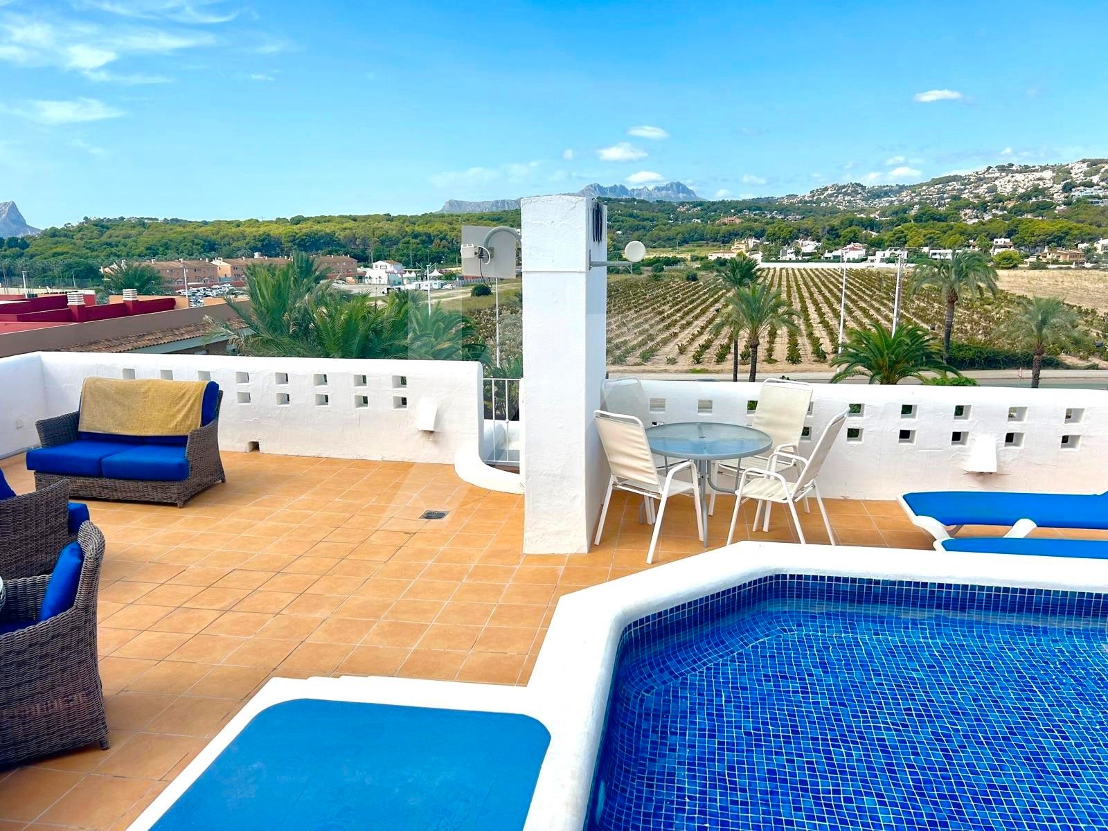 Terrassa de Apartament en venda en Moraira amb Aire condicionat, Calefacció i Jardí privat