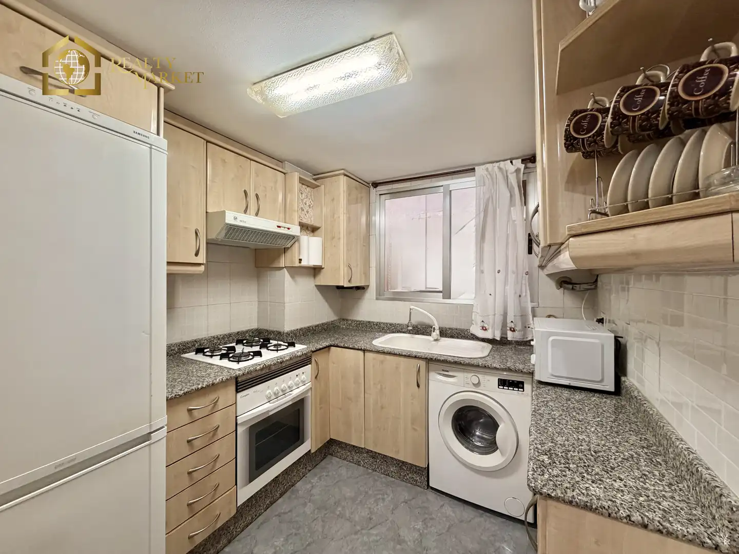 Cocina de Piso de alquiler en Valencia con Trastero y Amueblado