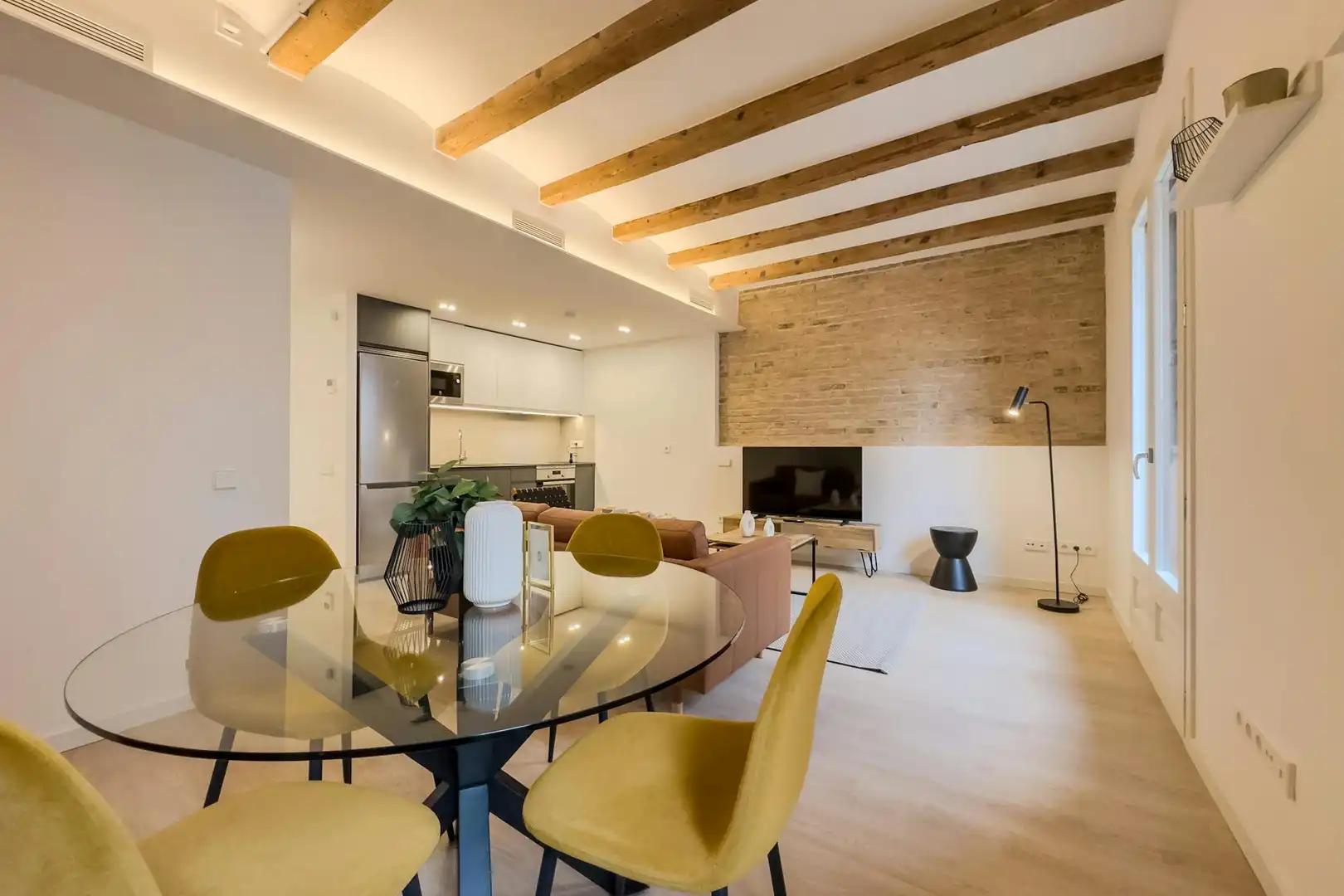 Living room of Flat for rent in Barcelona  with Air Conditioner, Furnished and Washing machine