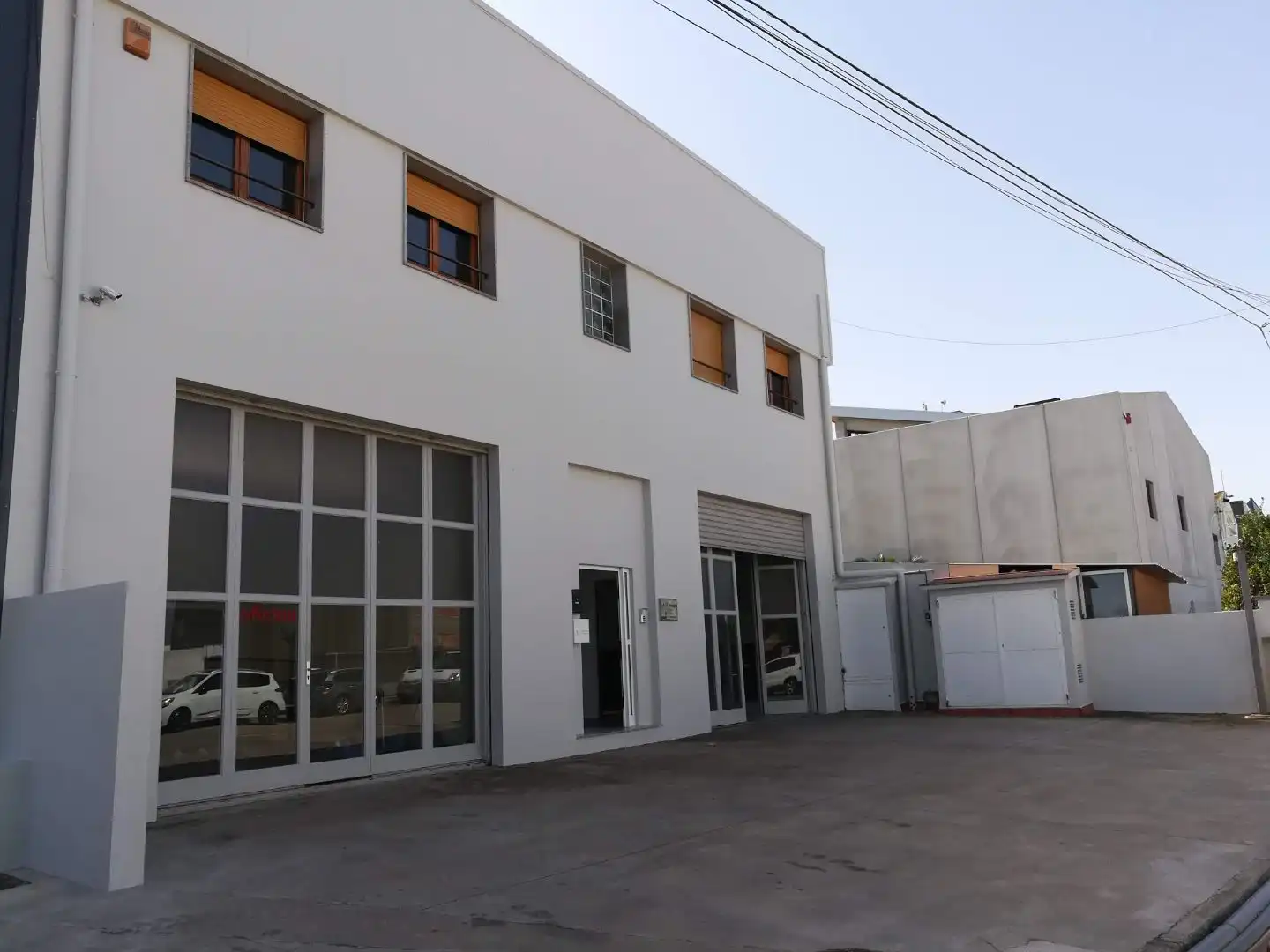 Business premises to rent in Carrer Llevant 40