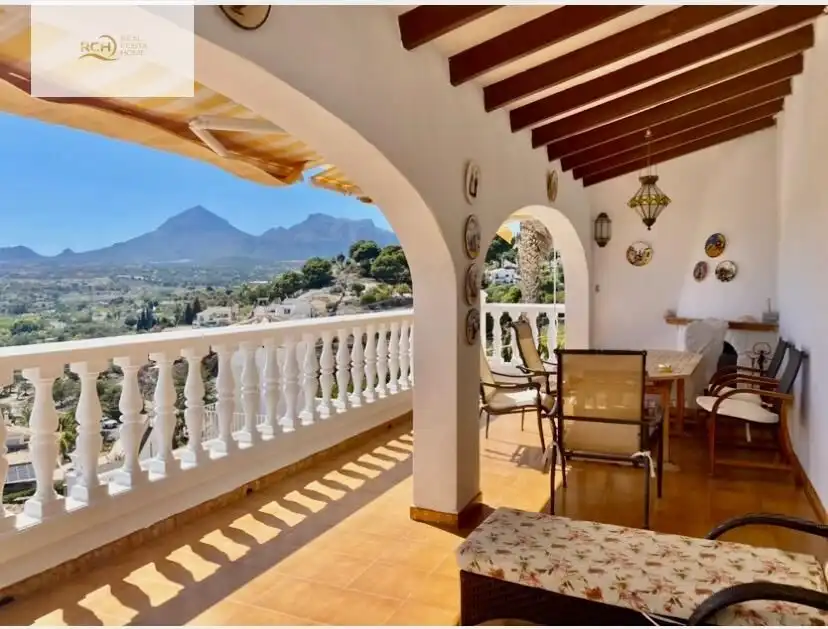 Casa adosada en venda a Altea ciudad