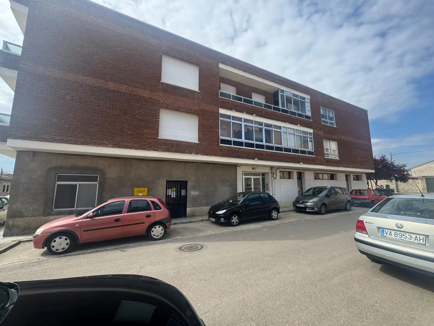 Außenansicht von Wohnung zum Verkauf in Montemayor de Pililla mit Klimaanlage und Heizung