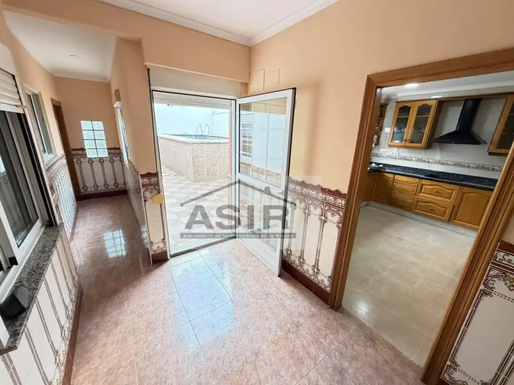 Casa amb piscina en venda a Calle Matilde Malo, imagen 16
