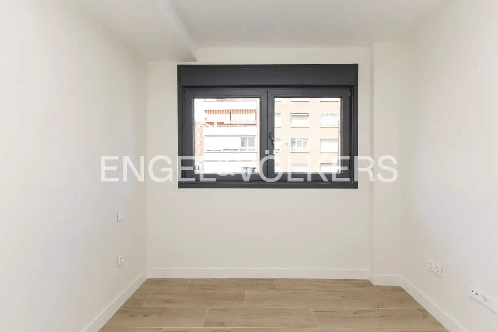 Bedroom of Flat for sale in Guadalajara  with Heating, Furnished and Balcony
