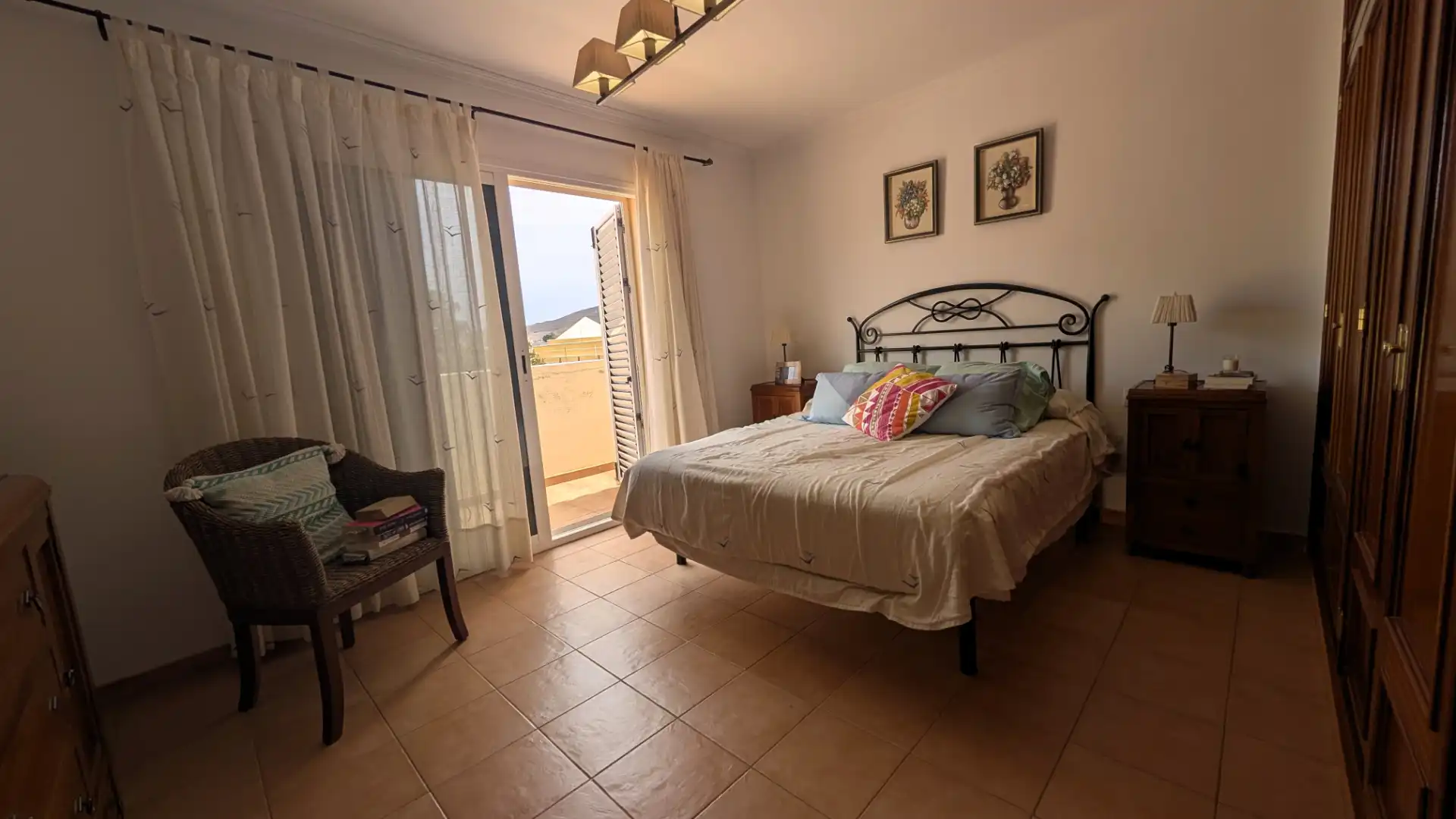 Dormitori de Casa adosada en venda en Tuineje amb Aire condicionat, Jardí privat i Terrassa