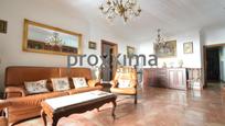 Living room of Flat for sale in  Sevilla Capital  with Air Conditioner, Terrace and Balcony