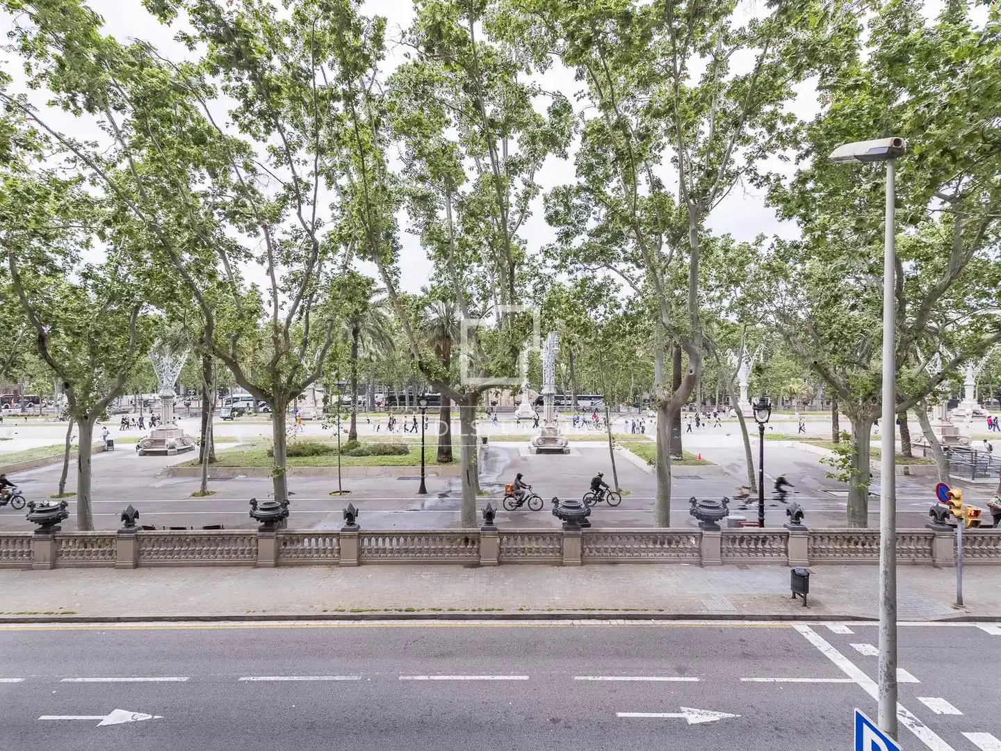 Exterior view of Flat for sale in Barcelona  with Air Conditioner, Heating and Terrace