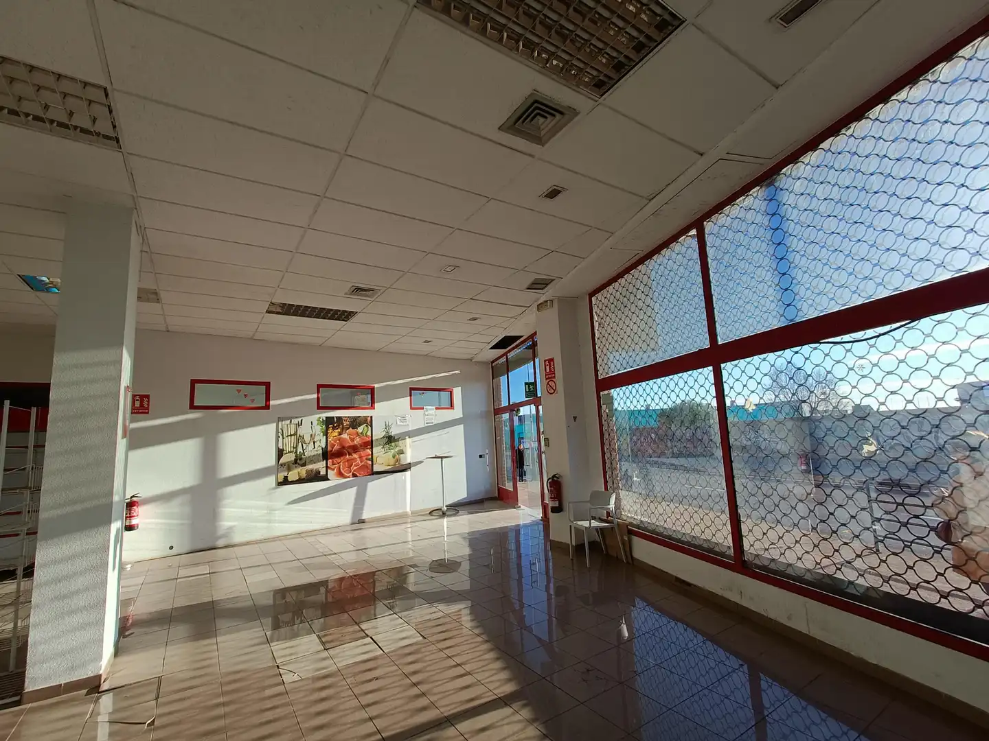 Gewerbefläche zur Miete in Avinguda de València, imagen 5