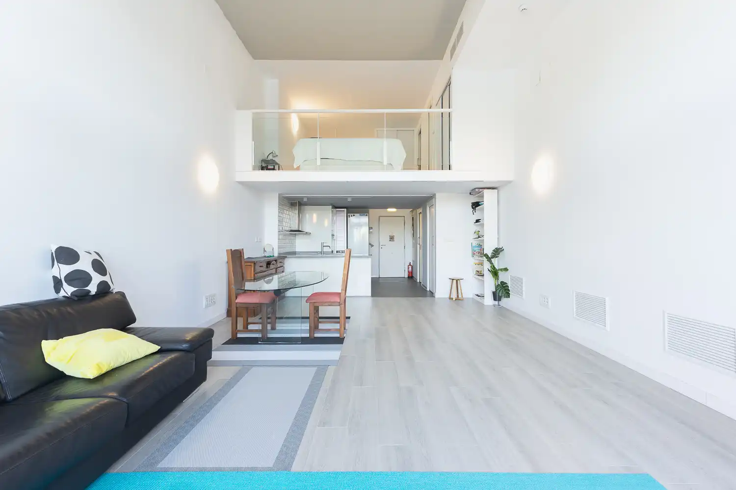 Lofts for sale in Valencia  with Air Conditioner, Heating and Private garden