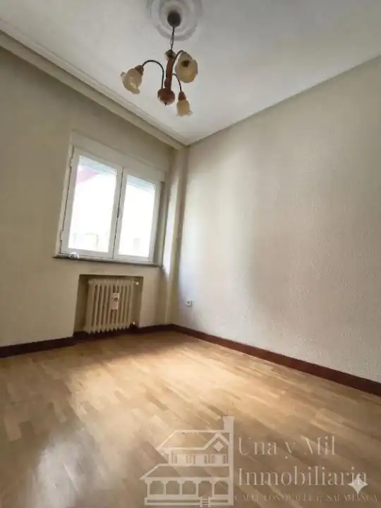 Habitación de Piso en venta en Salamanca con Calefacción, Parquet y Terraza