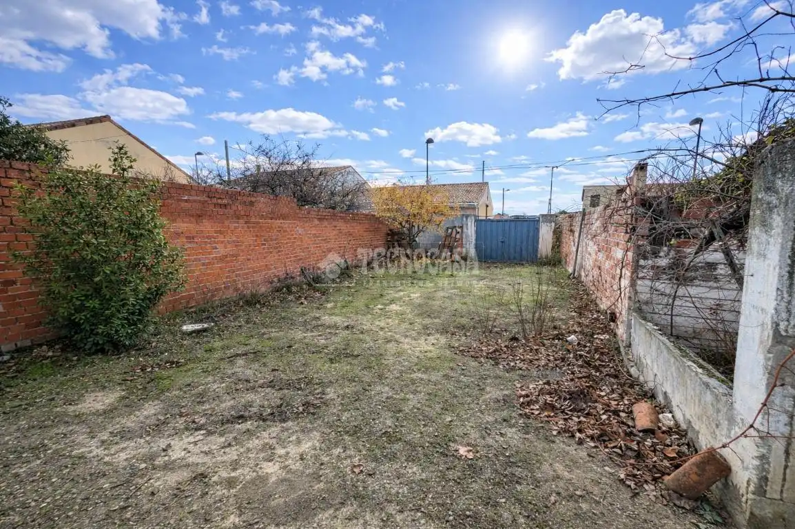 Casa adosada en venta en Villanueva de Duero con Calefacción