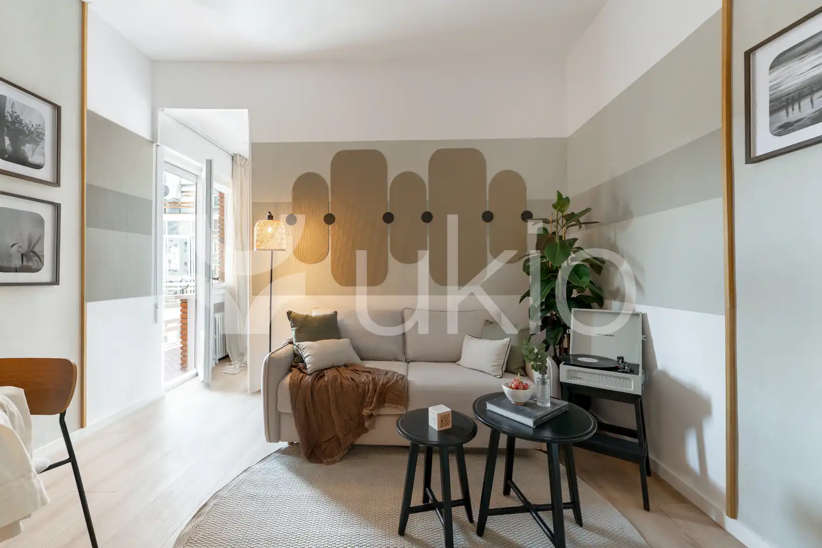 Sala de estar de Apartamento de alquiler en Madrid con Aire acondicionado, Calefacción y Amueblado