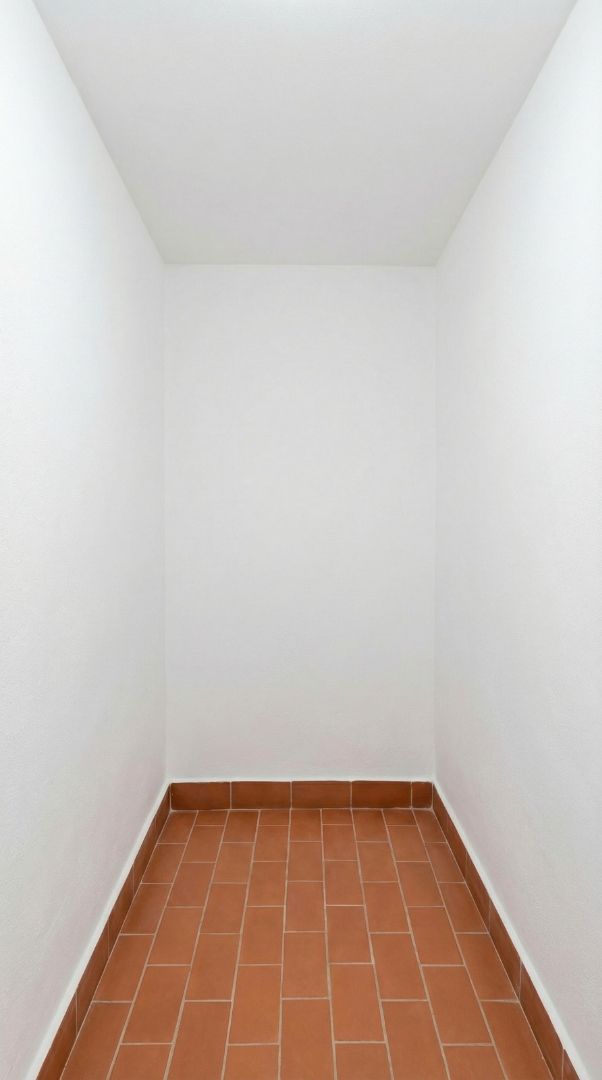 Vista exterior de Trastero en venta en Coria del Río