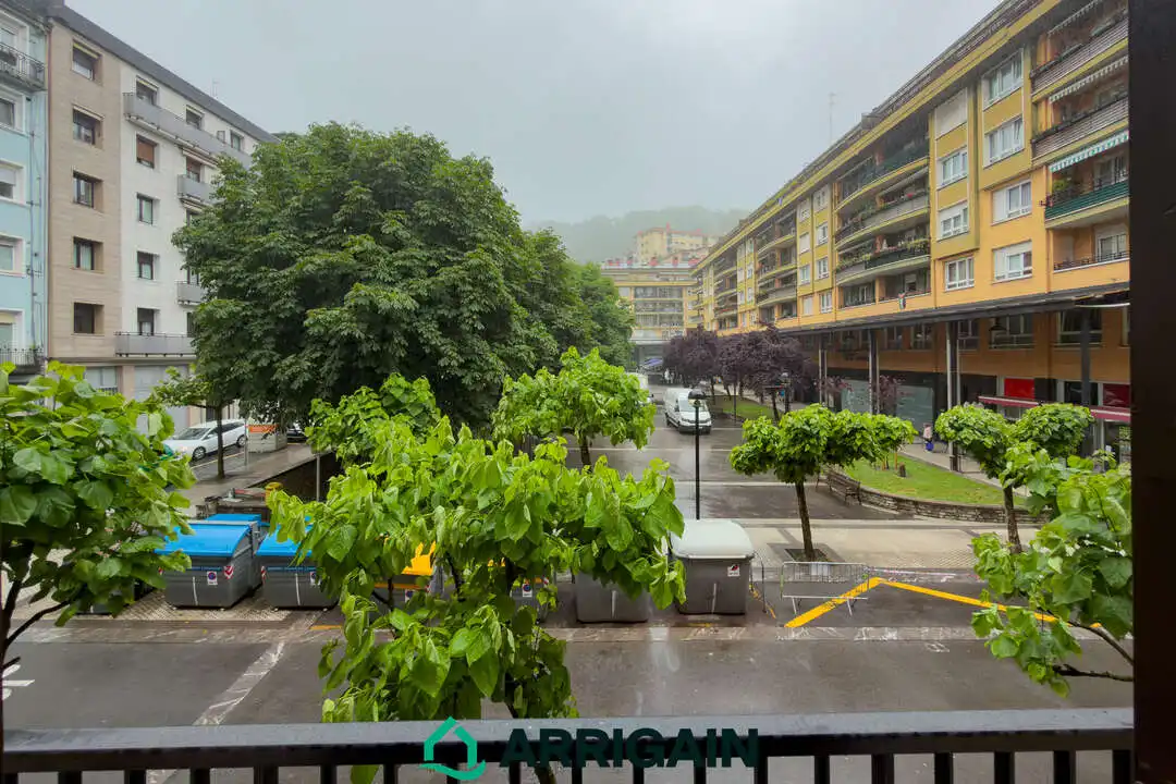 Vista exterior de Piso en venta en Pasaia con Calefacción y Balcón