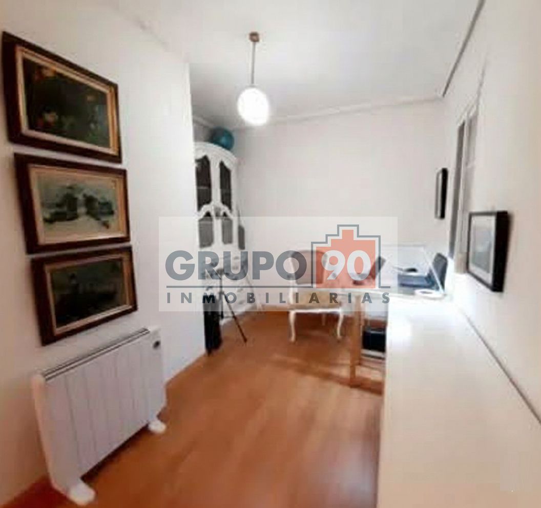 Piso de alquiler en Nou Moles