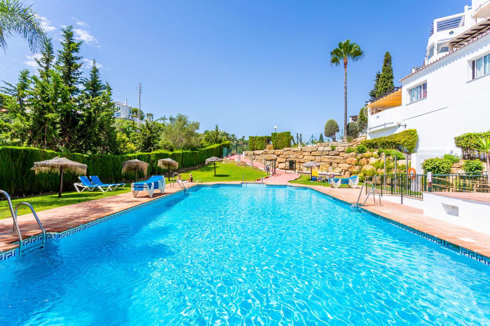 Piscina de Apartament en venda en Mijas amb Aire condicionat, Terrassa i Piscina