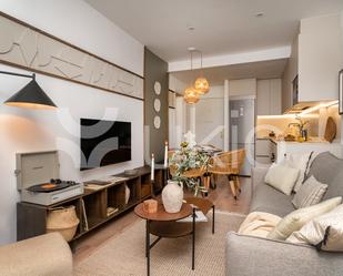 Living room of Apartment to rent in  Madrid Capital  with Air Conditioner, Heating and Furnished