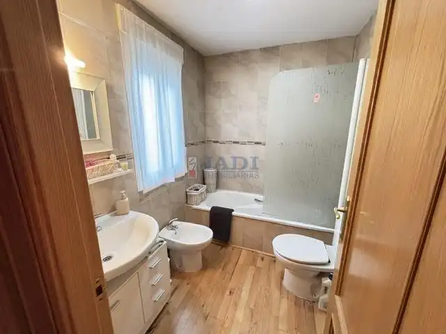 Baño de Dúplex en venta en Valdepeñas, Ciudad Real