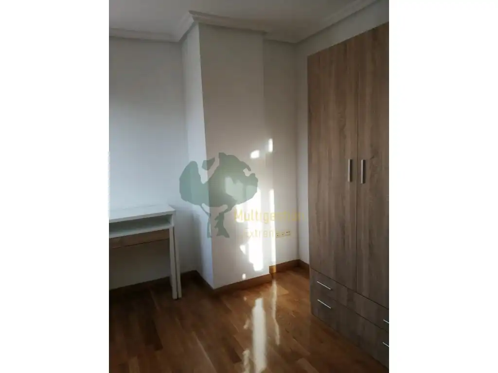 Apartament amb ascensor de lloguer a Casco Antiguo, imagen 8