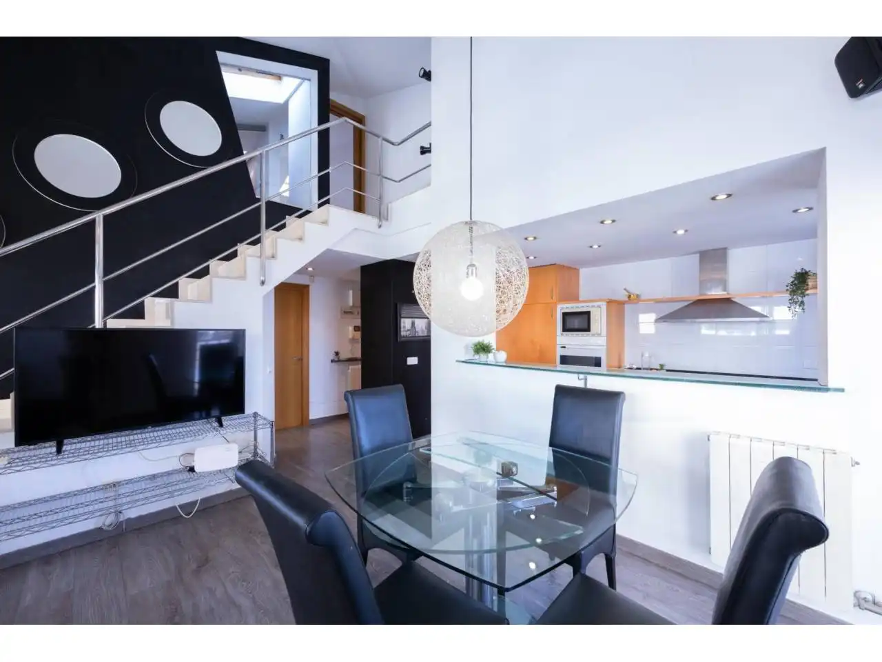 Dining room of Flat for sale in Girona  with Air Conditioner, Heating and Parquet flooring