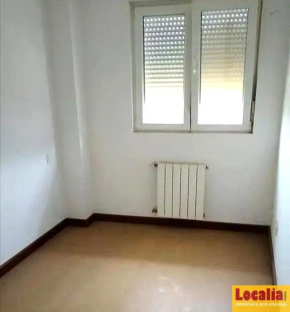 Habitación de Casa o chalet en venta en Alfoz de Lloredo con Trastero
