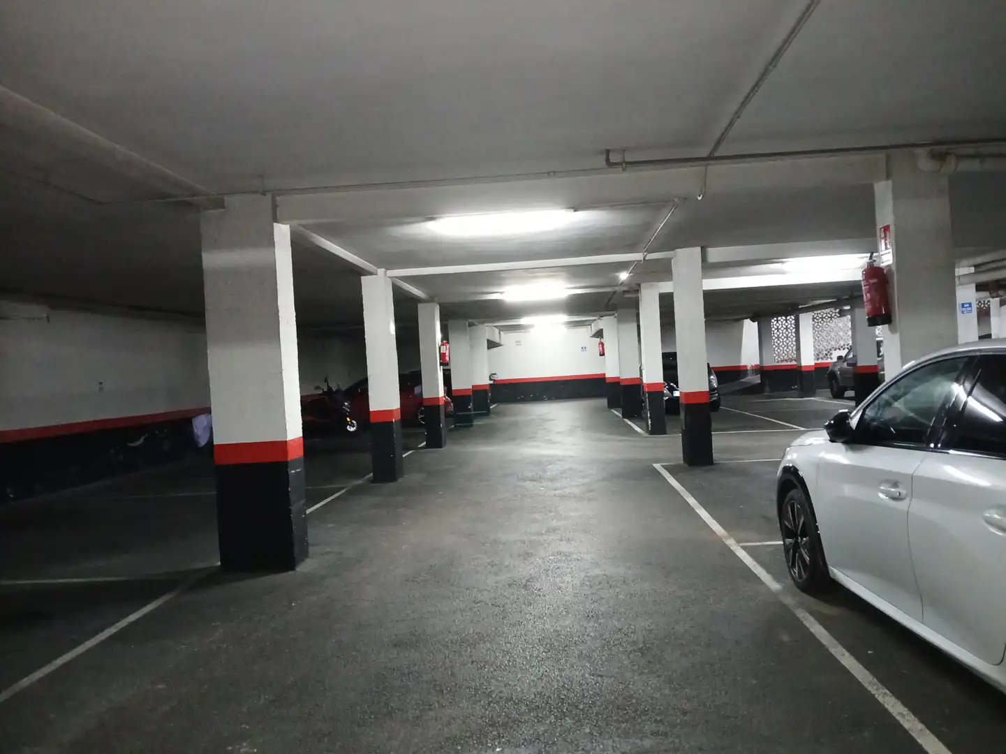 Aparcament de Garatge en venda en Gijón 