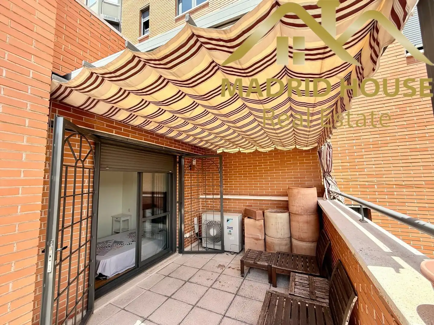 Terrassa de Àtic en venda en Madrid amb Aire condicionat, Calefacció i Terrassa