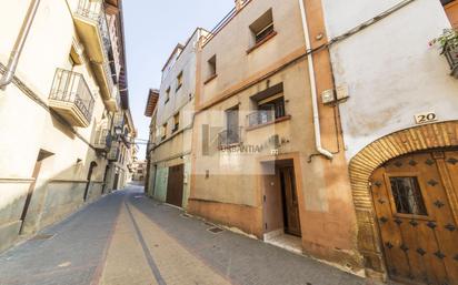 Vista exterior de Casa o xalet en venda en Larraga amb Calefacció, Jardí privat i Terrassa