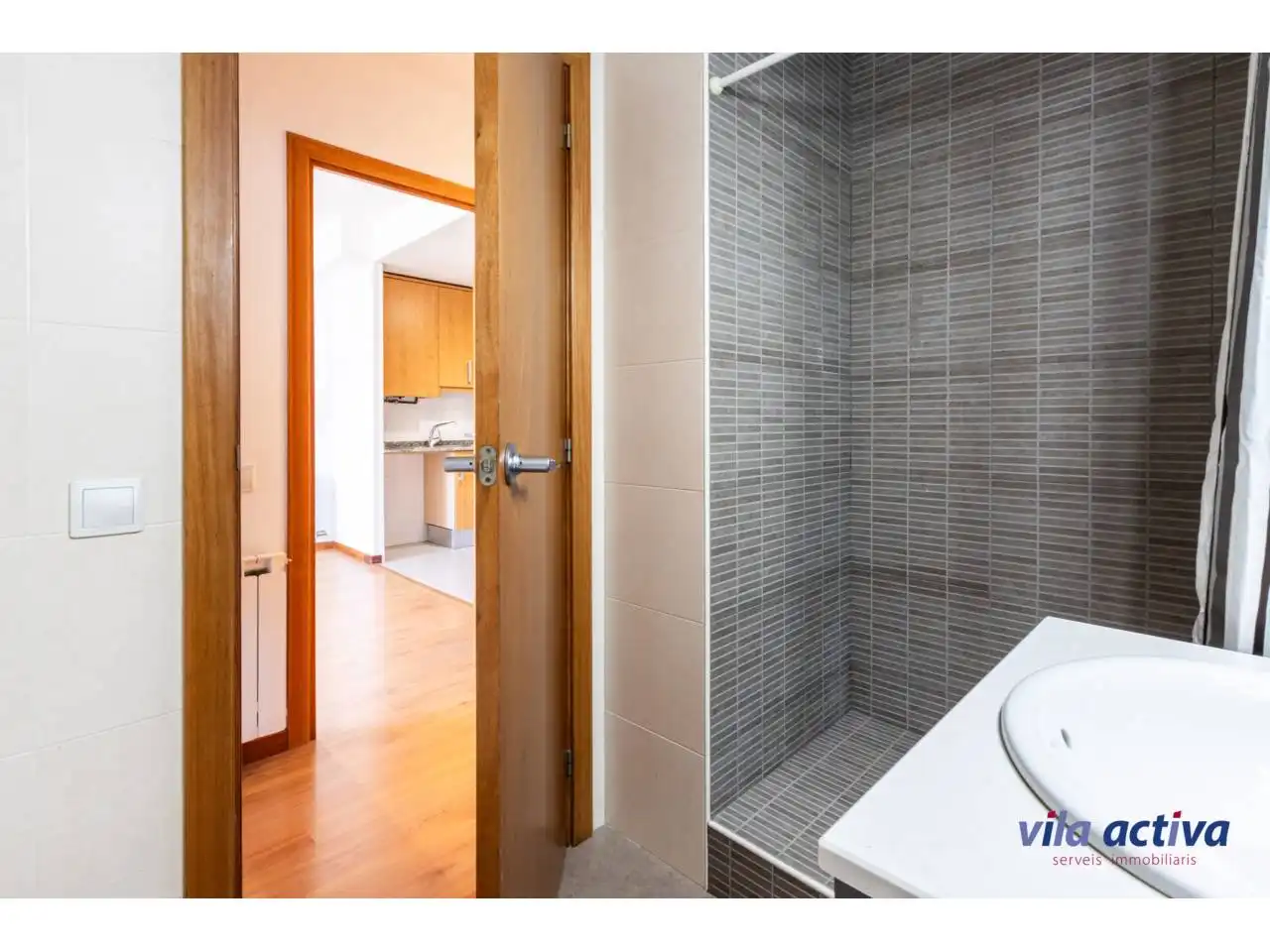 Baño de Piso en venta en Terrassa con Calefacción y Parquet