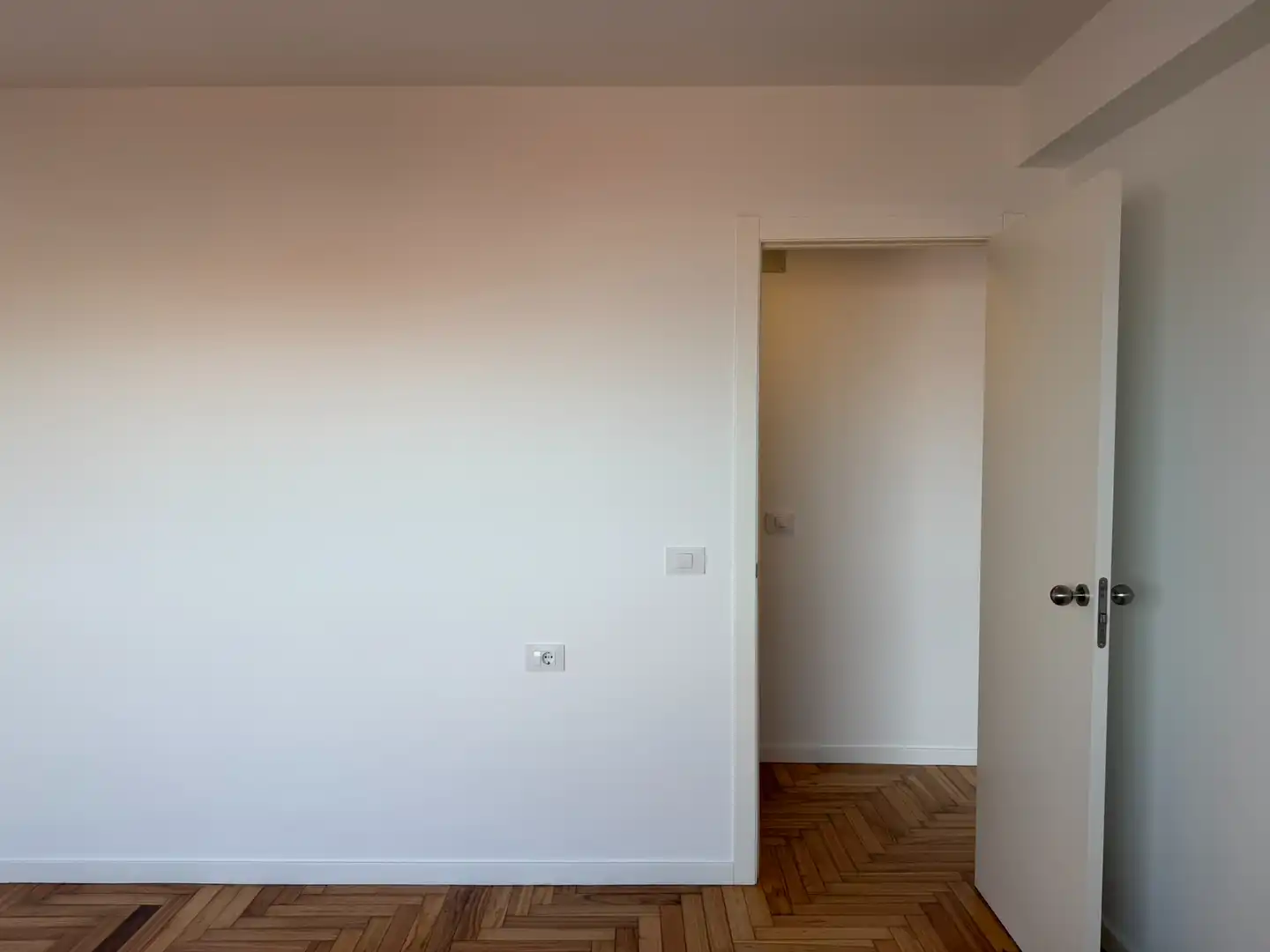 Habitación de Piso de alquiler en Vigo  con Calefacción, Parquet y Trastero