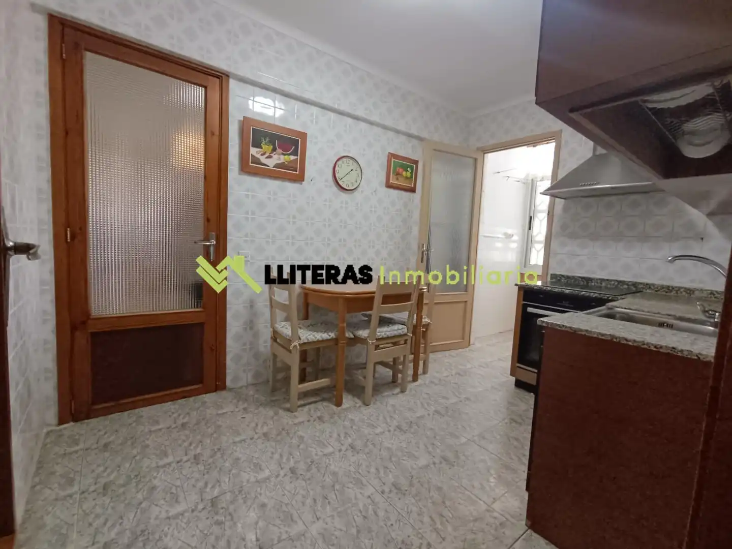 Cocina de Piso en venta en Cristo Rey - Parque Europa
