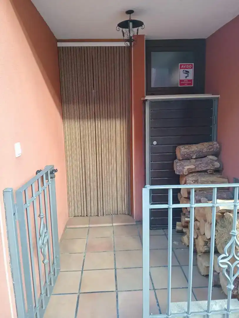 Terraza de Casa adosada en venta en Tragacete con Balcón